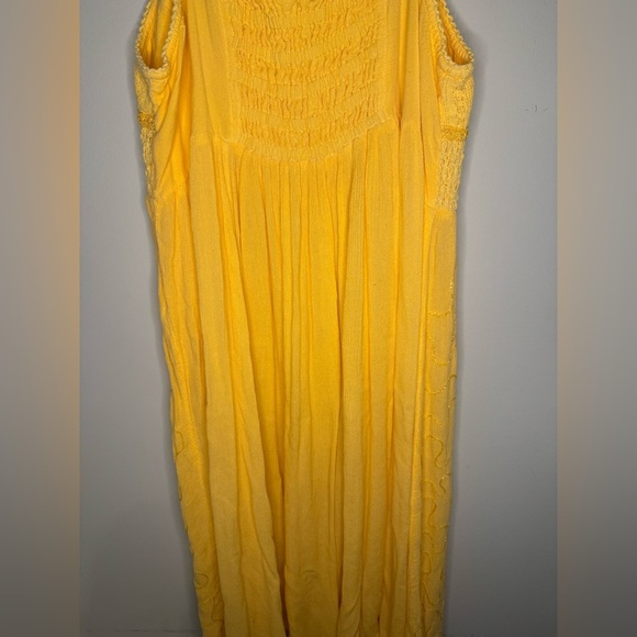 Mlle Gabrielle Yellow Crochet/Embroidered Dress - Picture 5 of 5